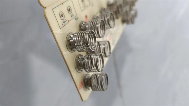 為什么電磁爐電路板的元器件插裝如此重要？